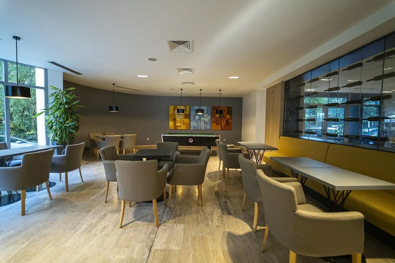 Hvd Viva Club Ultra All Inclusive - Private Beach & Free Parking Altın Kumlar